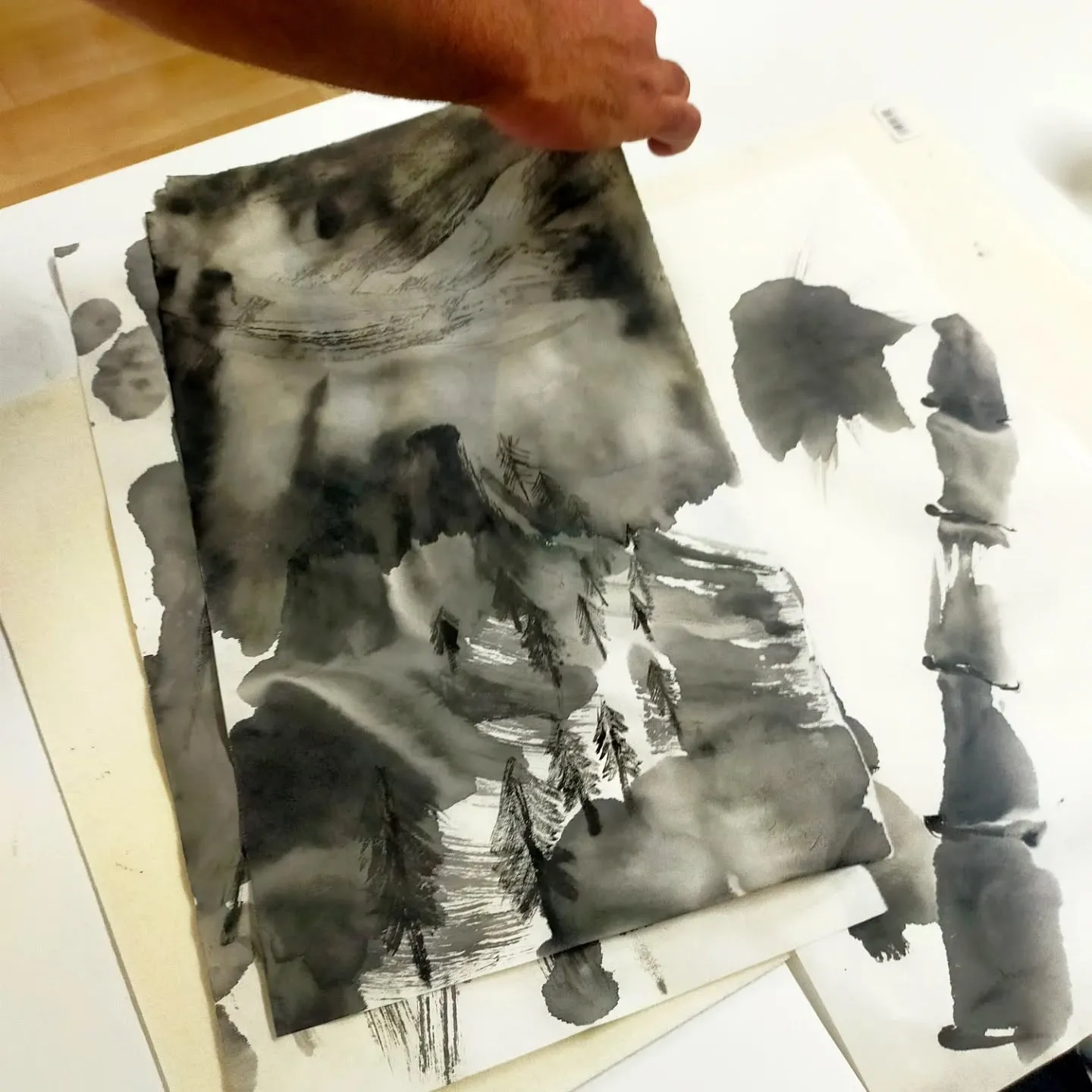 🖌️銀座で体験する、日本の美のこころ – 栗庵水墨画教室 安...