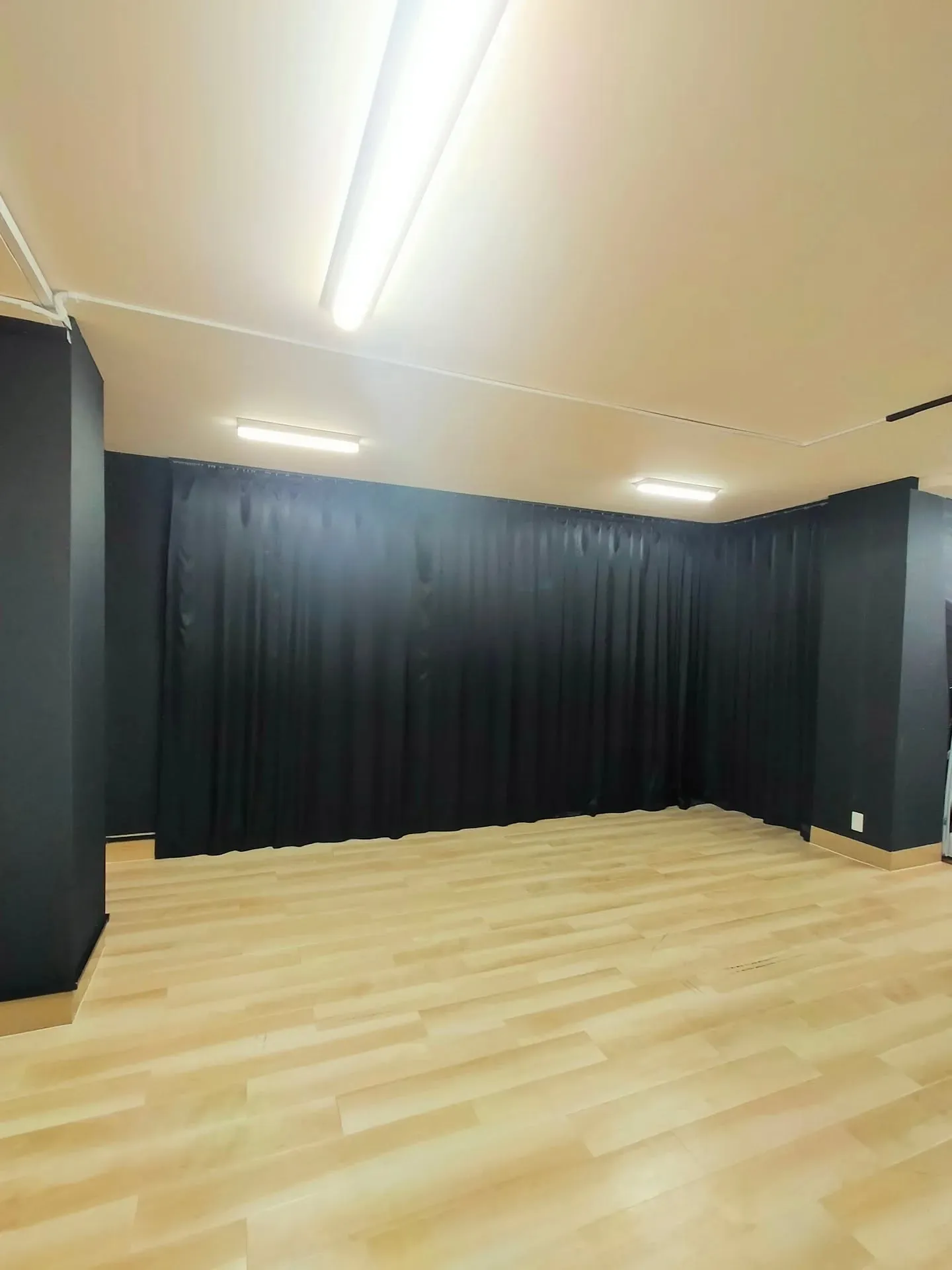 都心銀座で、あなたの理想を叶える多目的レンタルスペースを見つ...