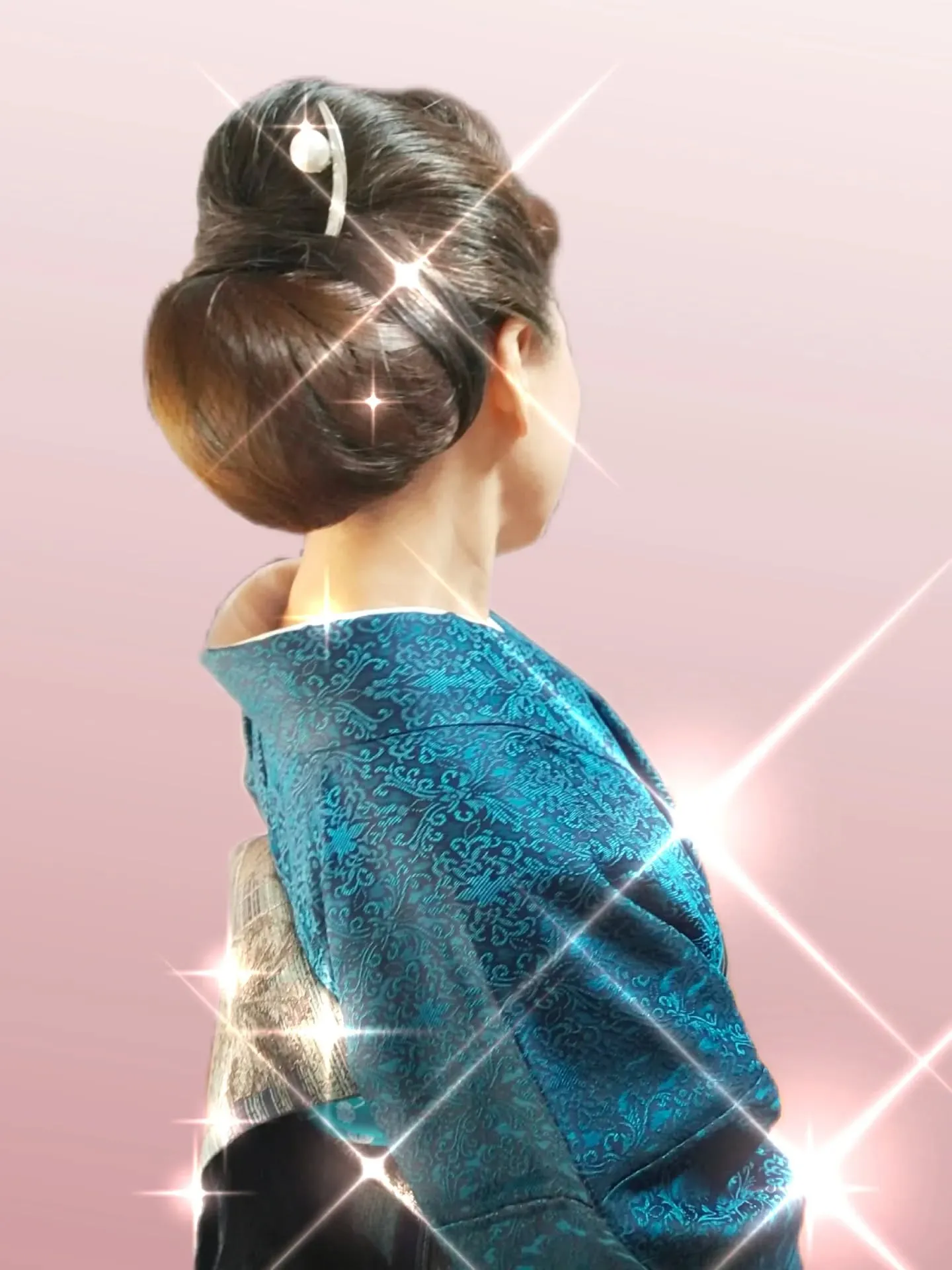 【🌸銀座で和の美を学ぶ！　　「9月のセルフ和髪シニョンスタイ...