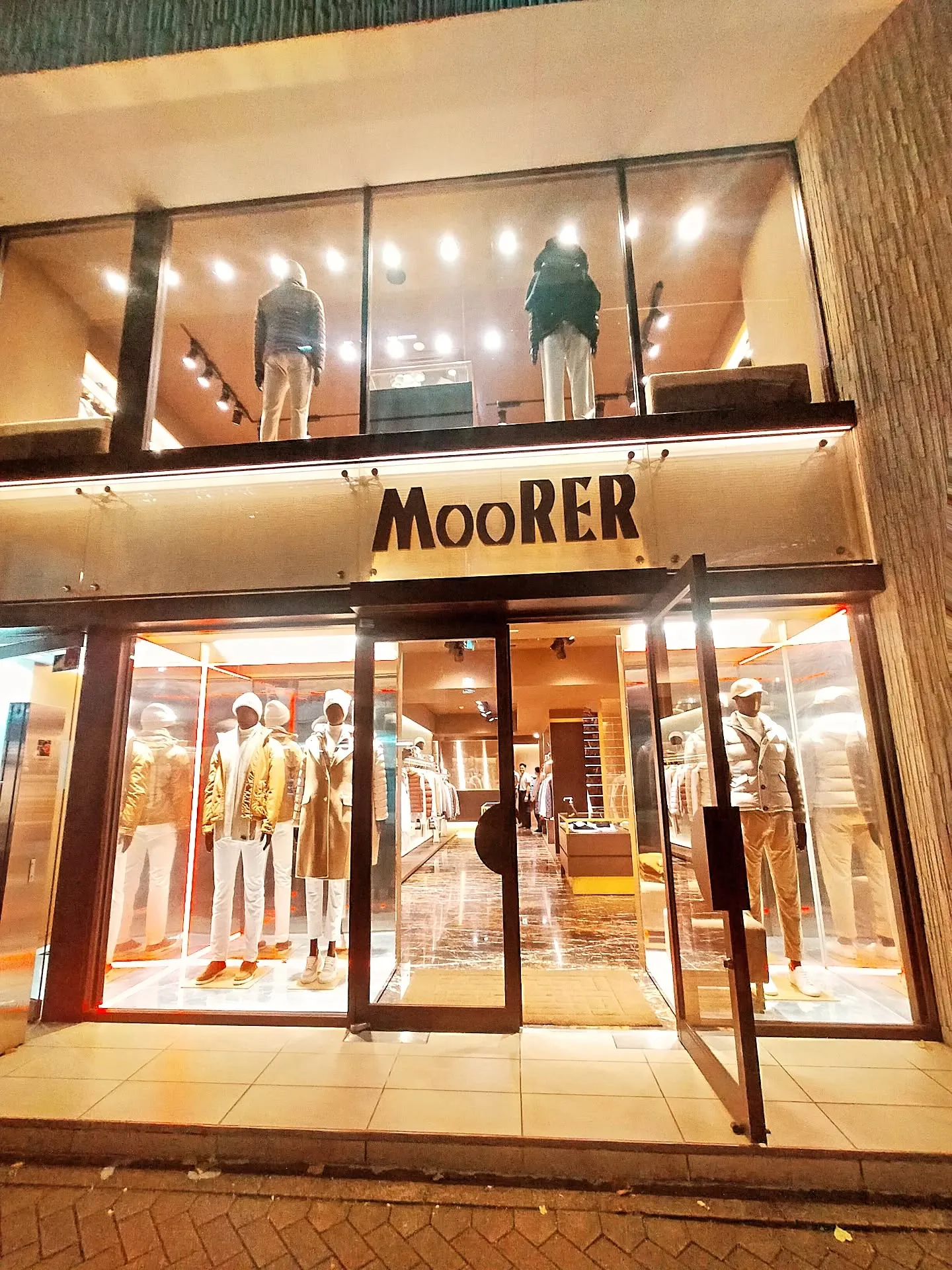 ​【✨銀座夜のブランド散歩第二弾✨】