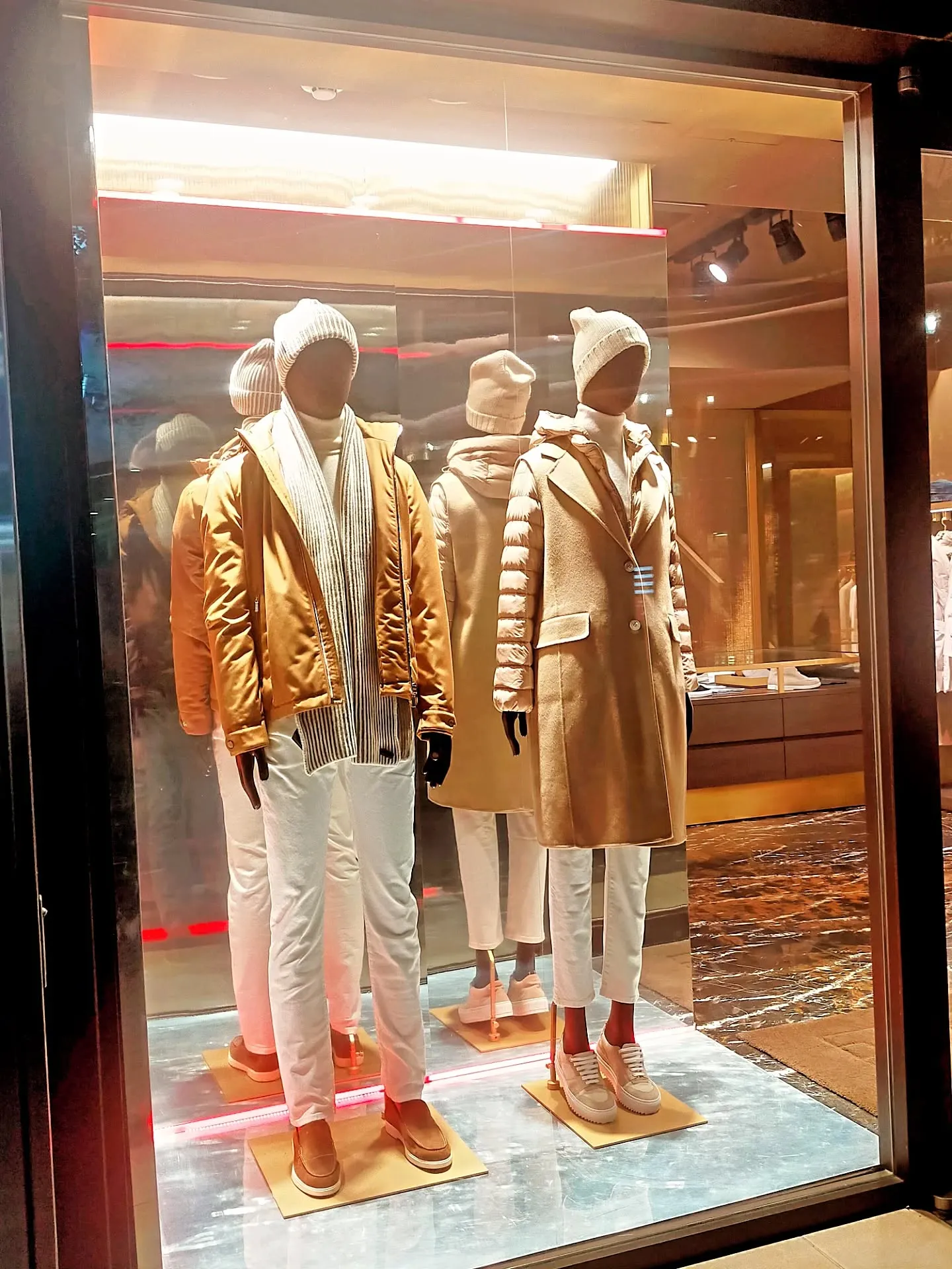 ​【✨銀座夜のブランド散歩第二弾✨】