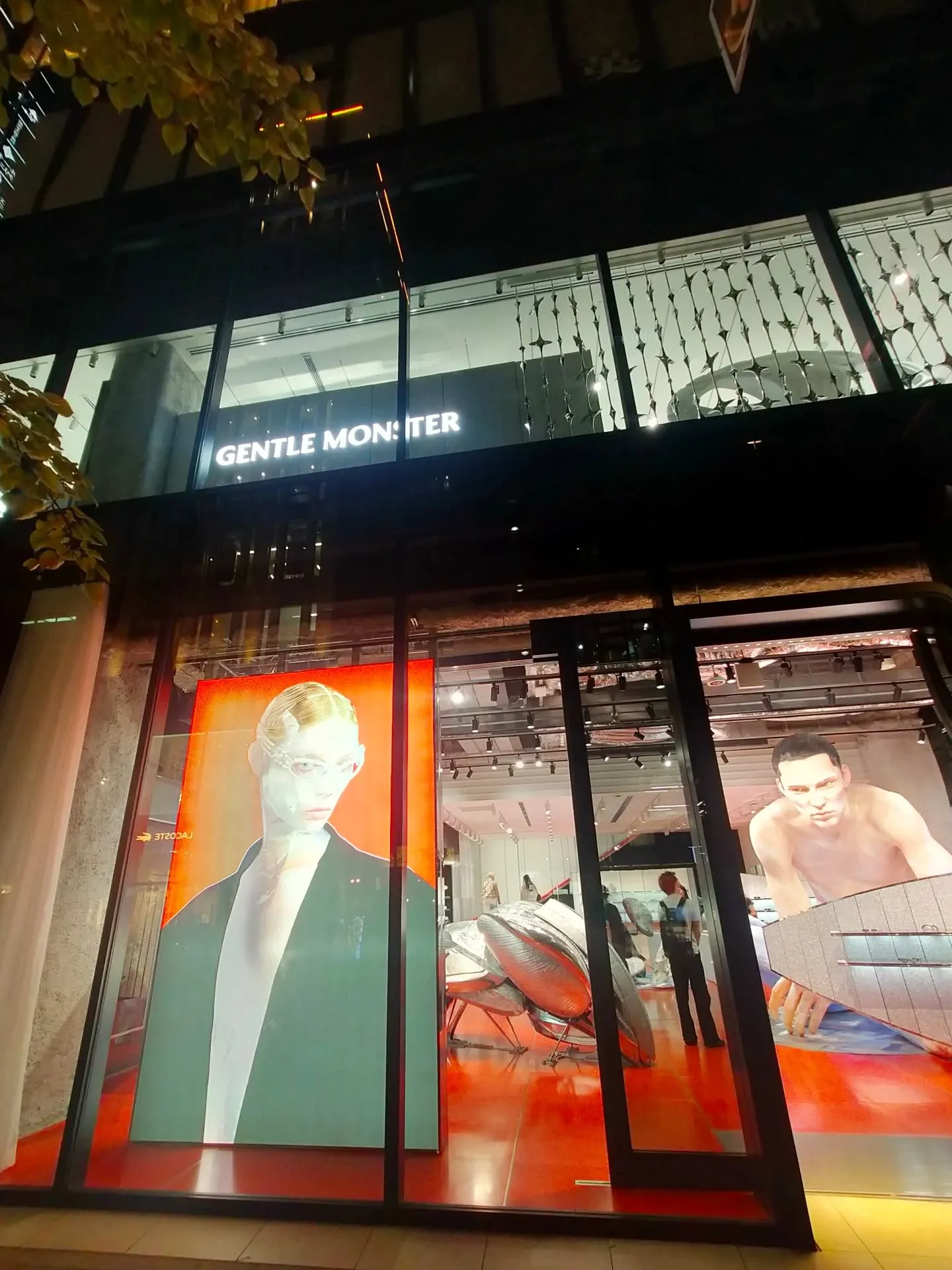 ​【✨銀座夜のブランド散歩第三弾✨】