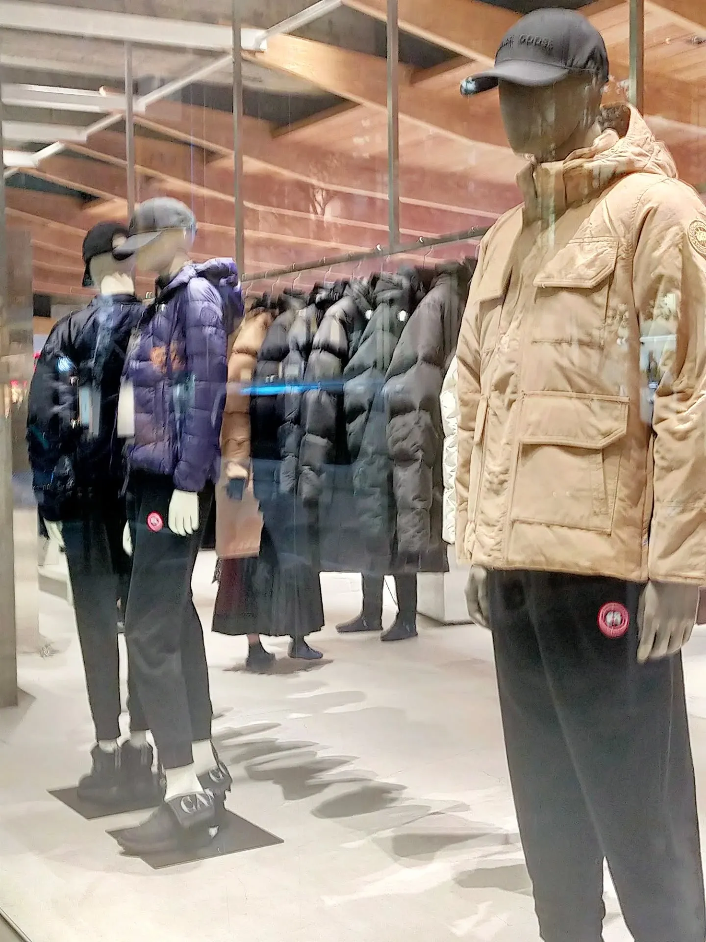 ​【✨銀座夜のブランド散歩第三弾✨】