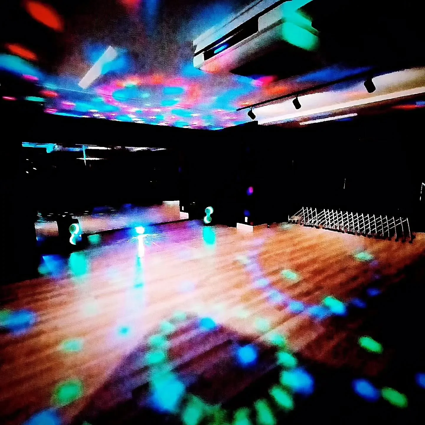 ​【🎄12月後半まだ間に合う！🥂銀座の隠れ家で、写真のような...