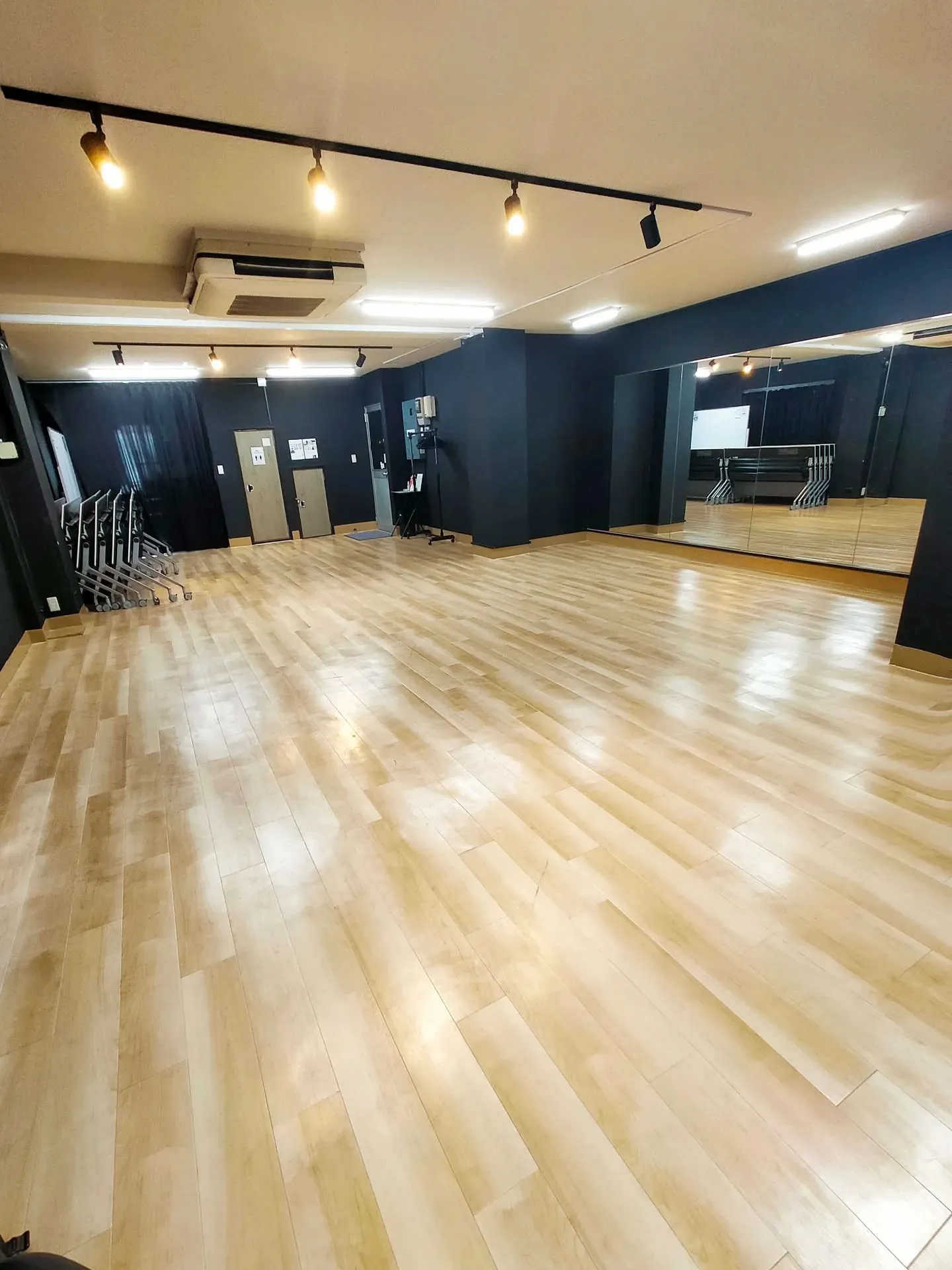 ​【🎄12月後半まだ間に合う！🥂銀座の隠れ家で、写真のような...