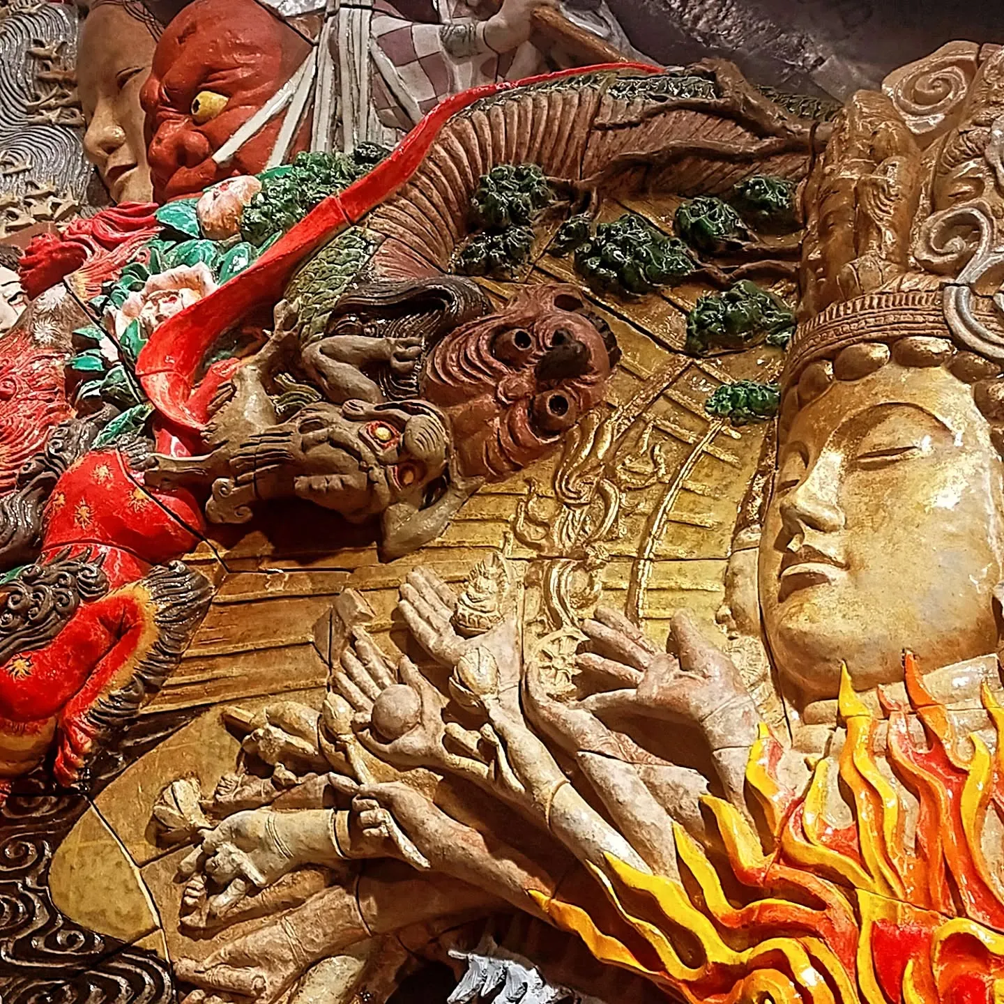 ​【『AKIRA』大友克洋氏の新作が銀座駅に出現！アートを愛...