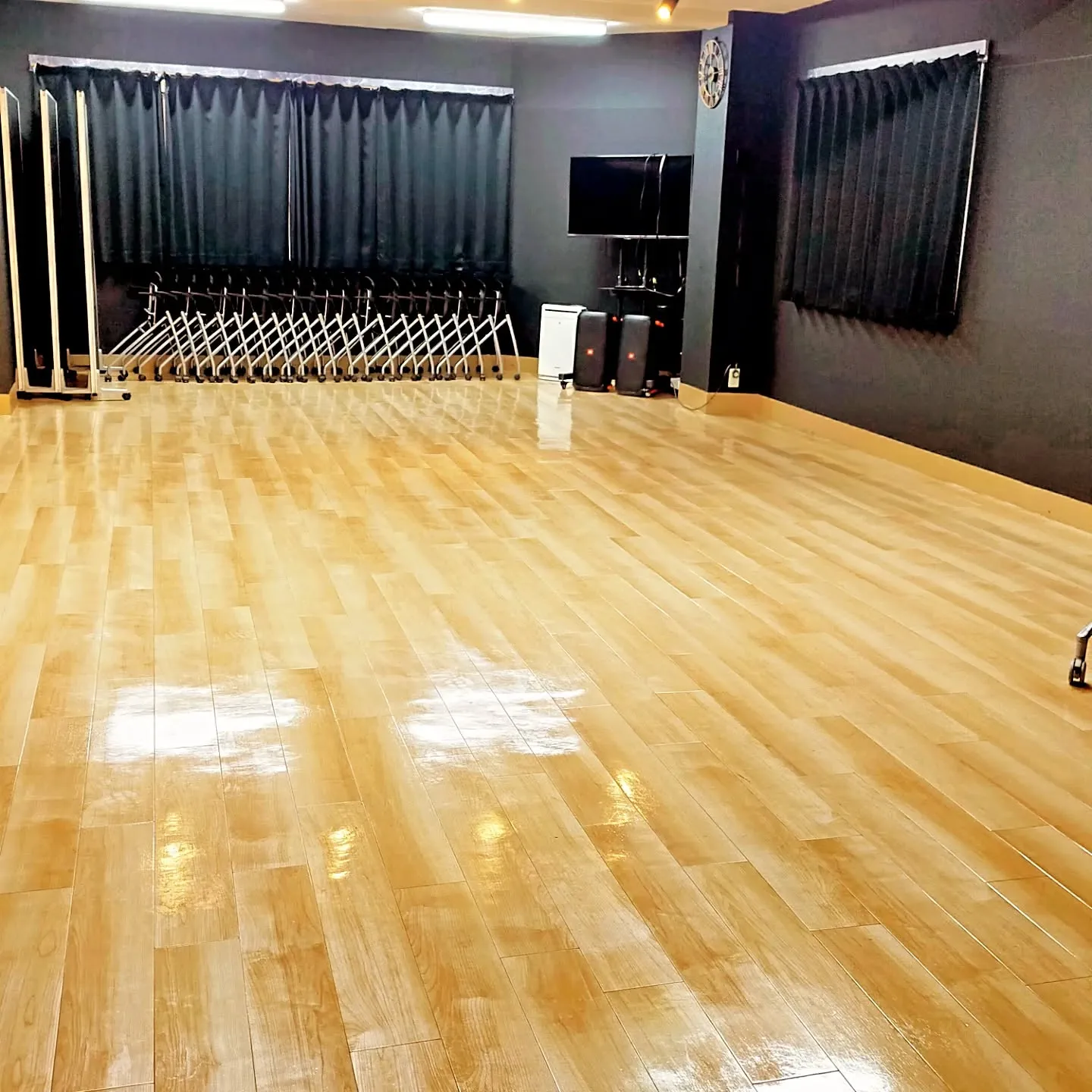 ​【2026年、輝くスタート！✨スタジオのフローリングが更に...