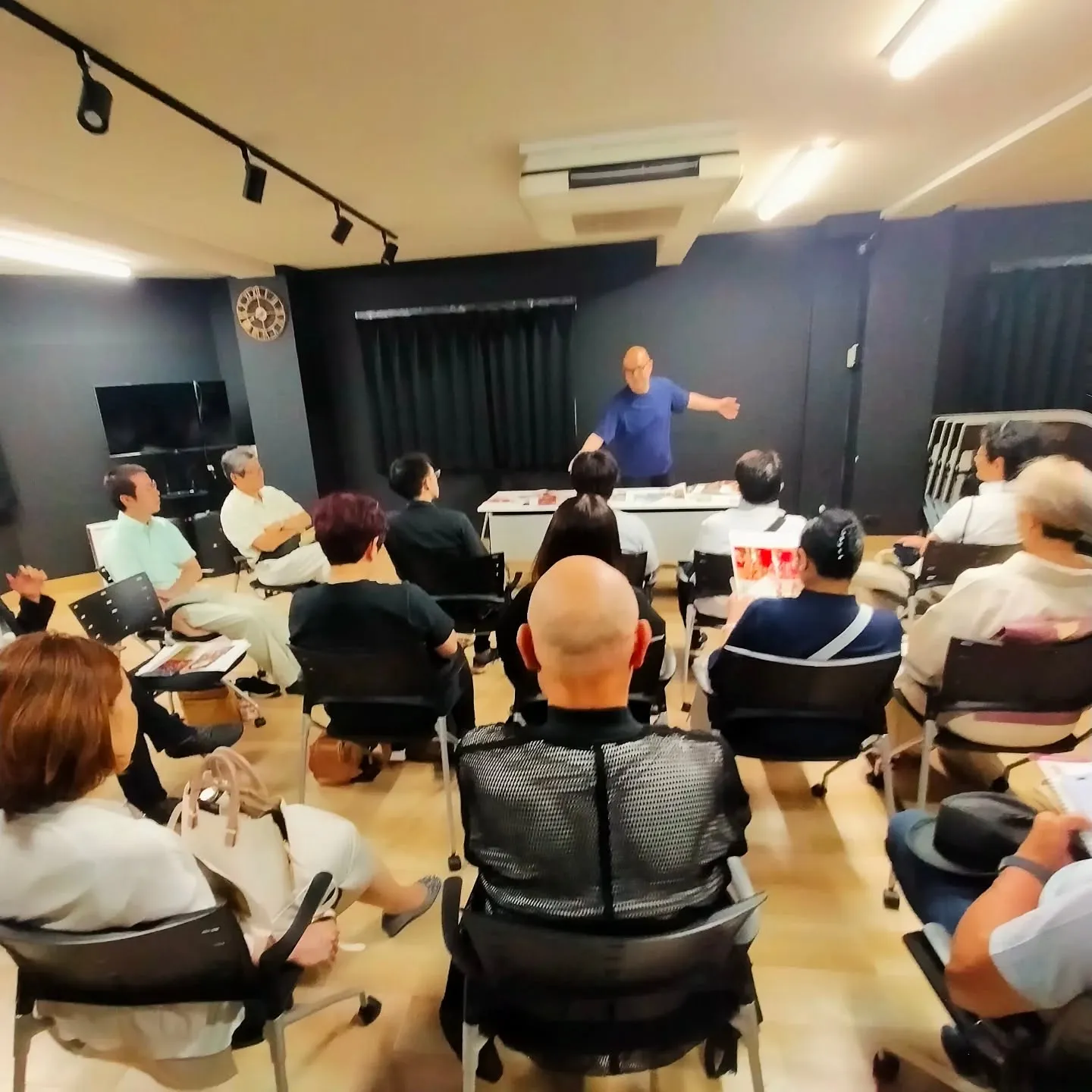 ​【荷物もコストも軽くなる✨銀座で教室を持つ夢、叶えませんか...