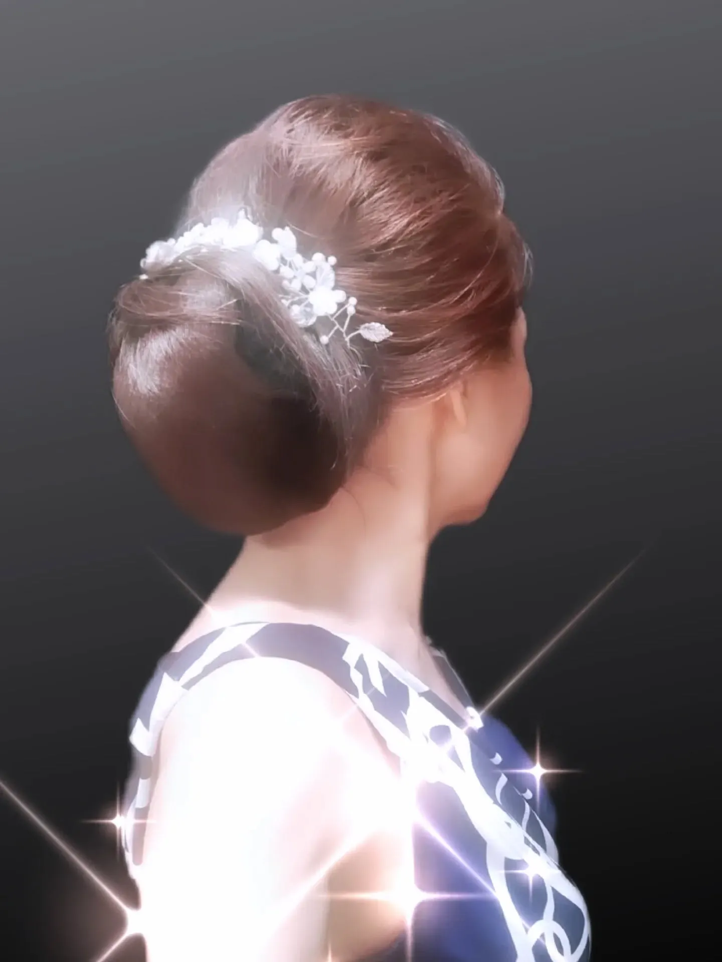 ​【春を先取り🌸銀座で学ぶ「セルフ和髪＆艶メイク」グループレ...