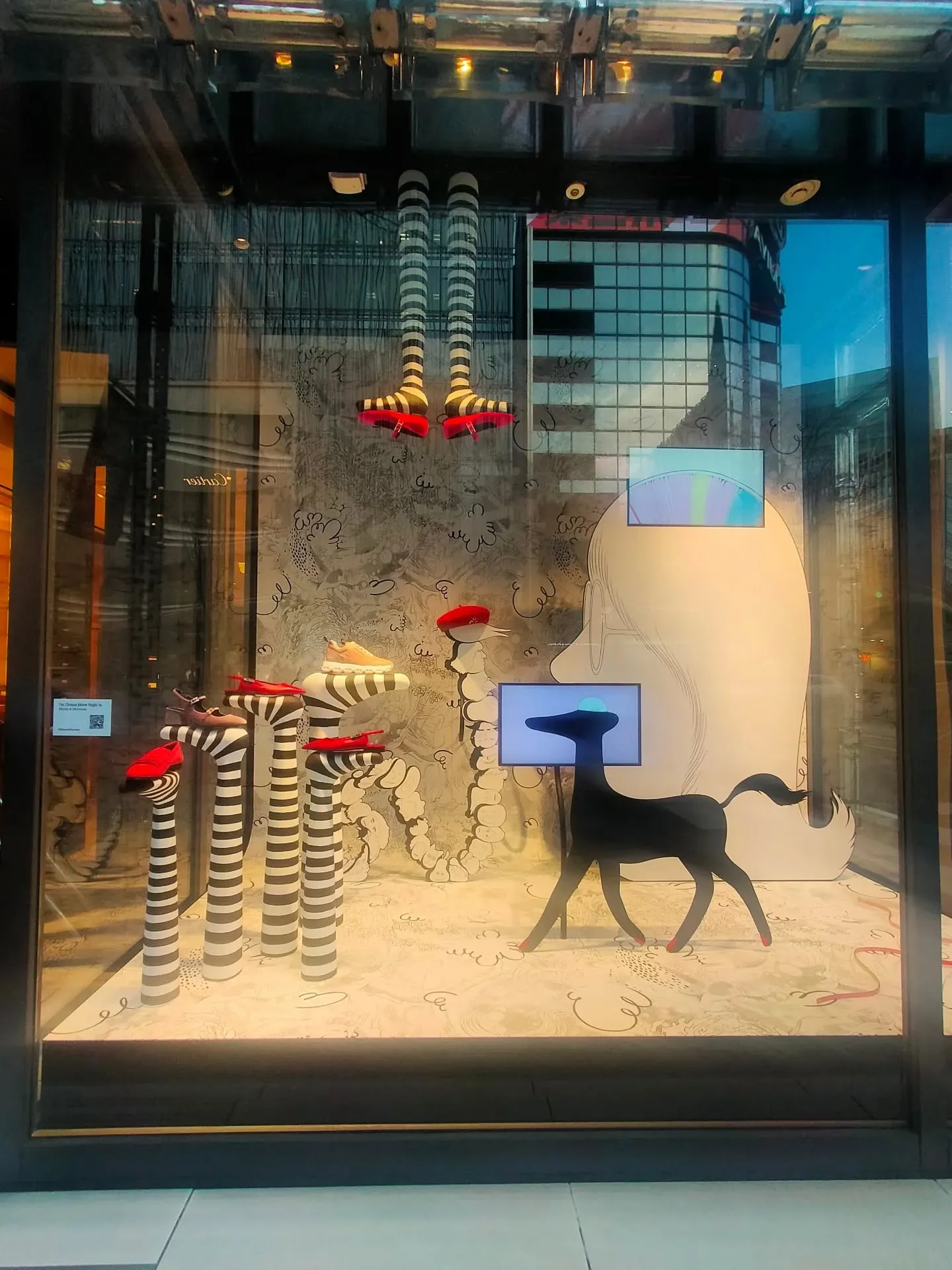 ​【銀座の彩りと、表現の場】