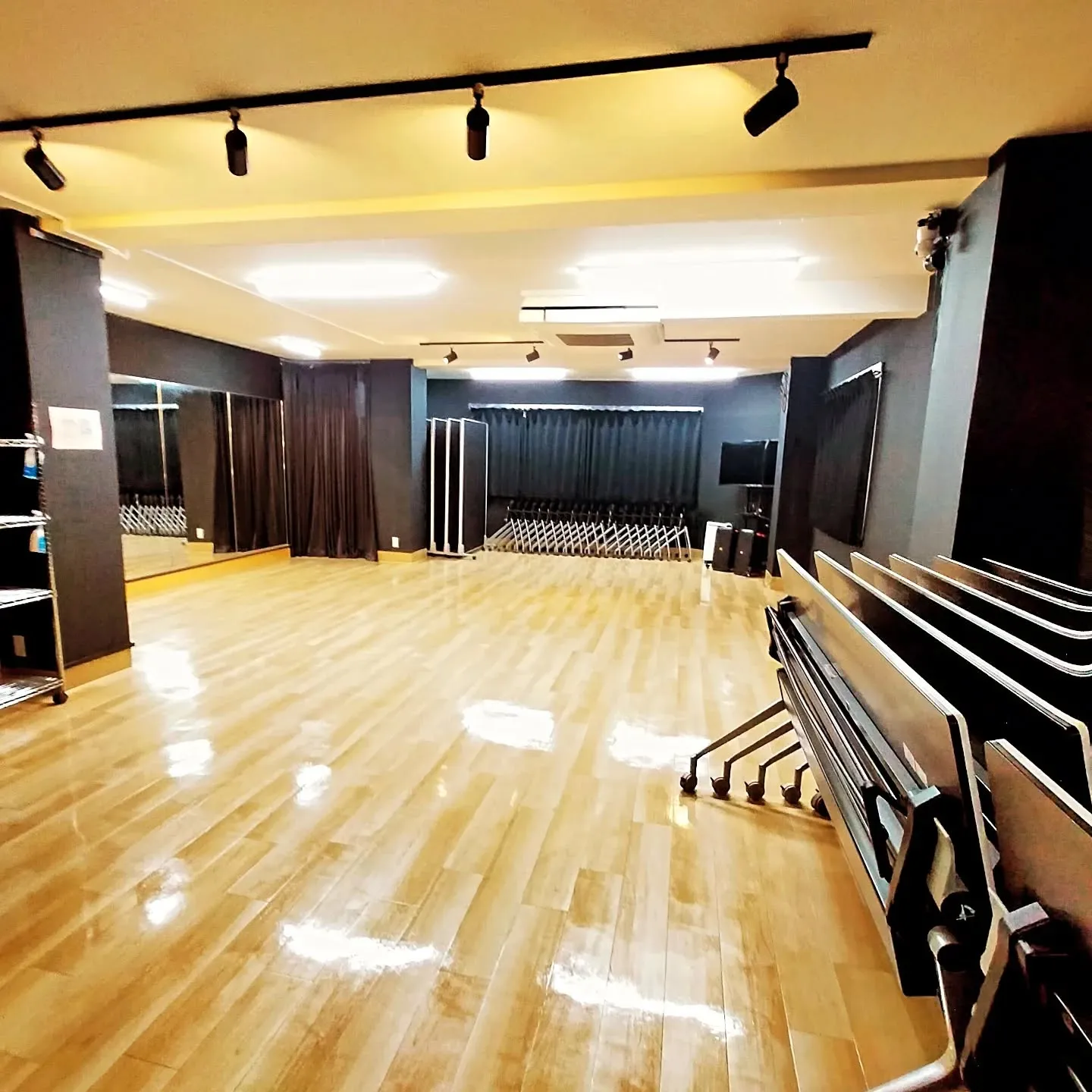 ​⚡️ 【Wi-Fi設備強化】通信速度が大幅アップ！ビジネス...