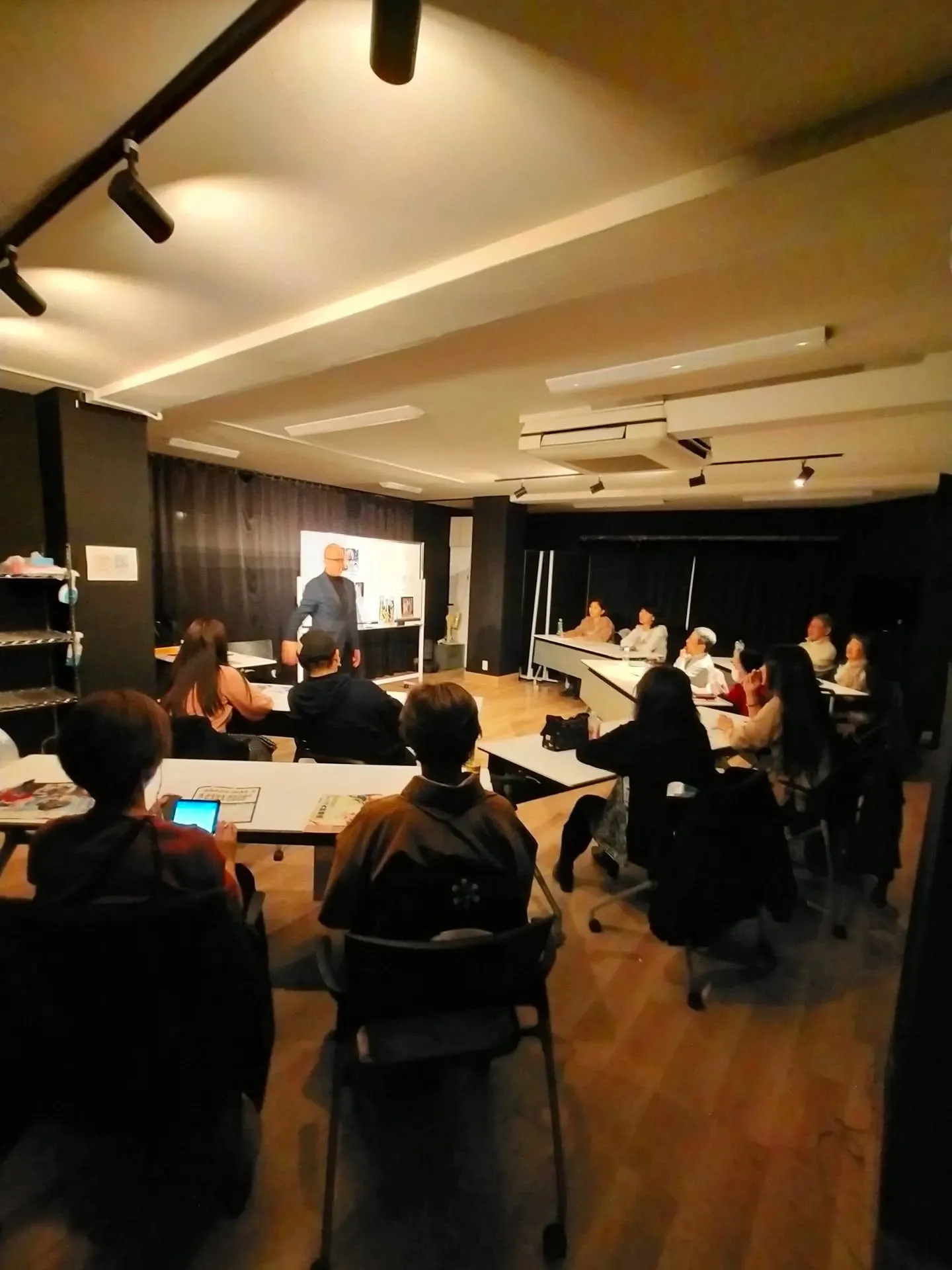 ​⚡️ 【Wi-Fi設備強化】通信速度が大幅アップ！ビジネス...