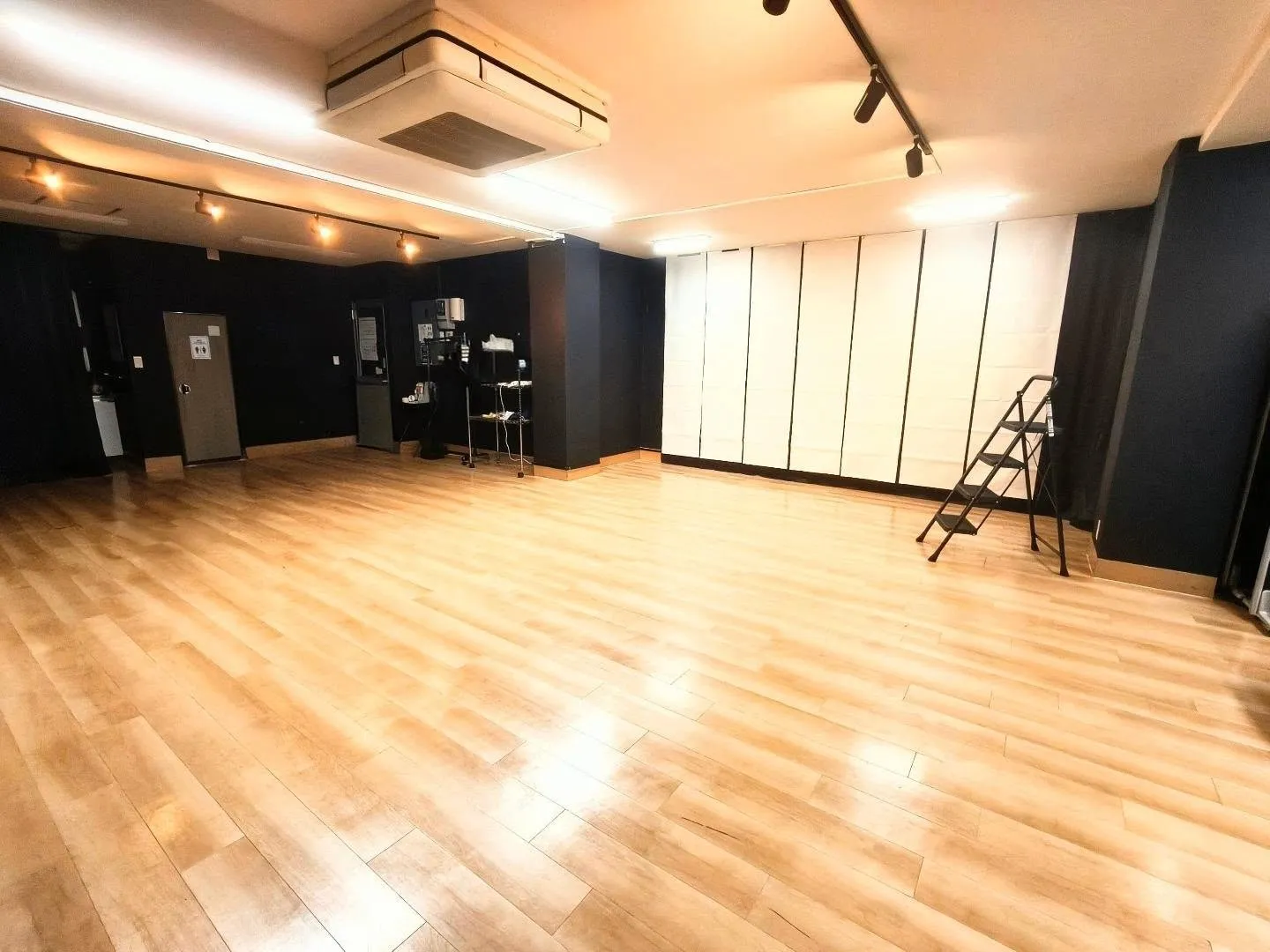 【書道家の皆様へ】銀座で理想の教室・創作空間を叶える、唯一無...